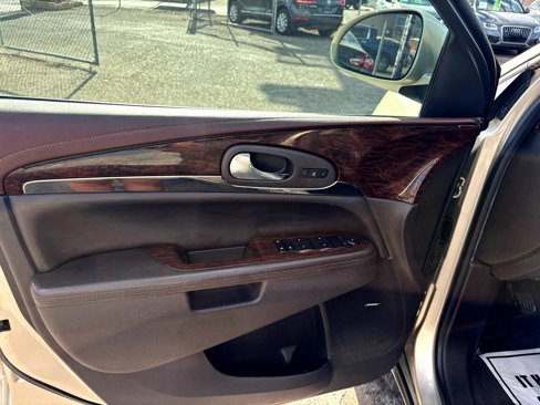 Used 2014 Buick Enclave Leather image 11