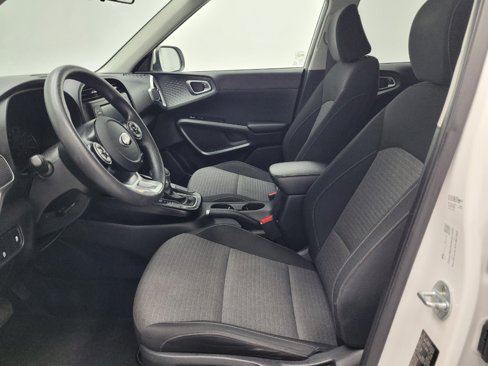 Used 2020 Kia Soul S image 17