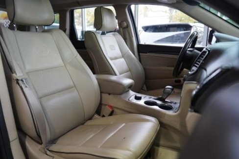 Used 2019 Jeep Grand Cherokee Overland image 21