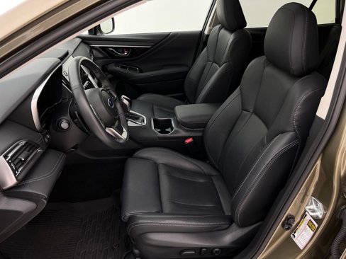 Used 2024 Subaru Outback Touring image 15