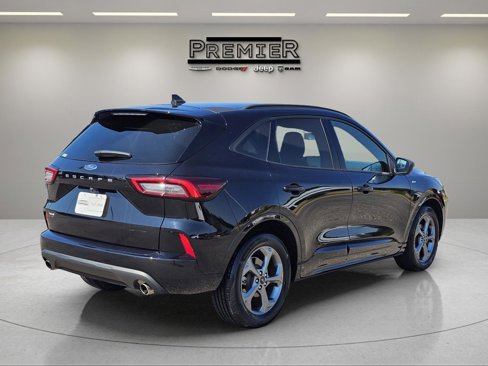 Used 2023 Ford Escape ST-Line image 8