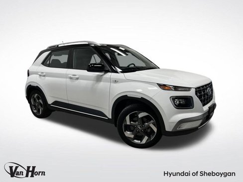 Used 2023 Hyundai Venue Limited image 1