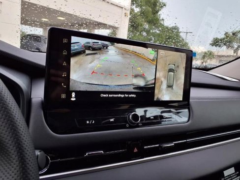 New 2025 Mitsubishi Outlander SE image 18