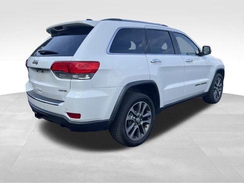 Used 2018 Jeep Grand Cherokee Limited w/ Trailer Tow Group IV image 7