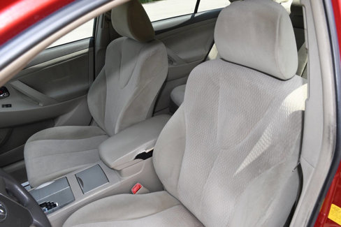 Used 2011 Toyota Camry LE image 11
