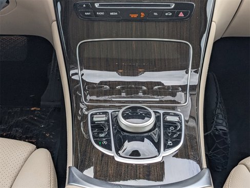 Used 2019 Mercedes-Benz GLC 300 image 20