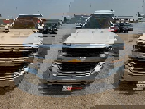 Used 2018 Chevrolet Silverado 1500 LT w/ All Star Edition image 2