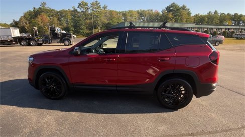 Certified 2023 GMC Terrain SLT w/ Infotainment Package II image 6