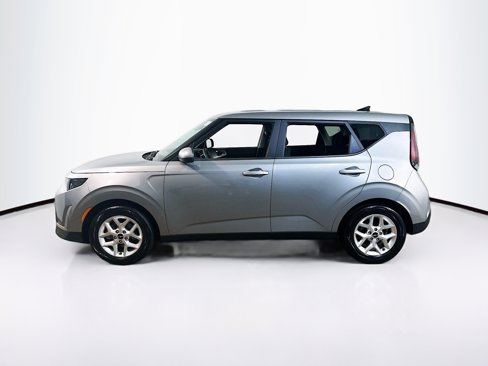 Certified 2023 Kia Soul LX w/ LX Technology Package image 4