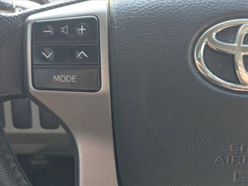 Used 2012 Toyota Tacoma 2WD Double Cab image 11