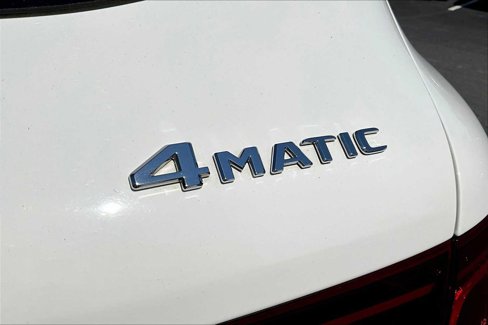 Used 2021 Mercedes-Benz GLC 300 4MATIC image 9