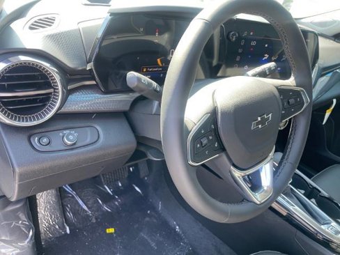 New 2025 Chevrolet Trax ACTIV w/ Sunroof Package image 12