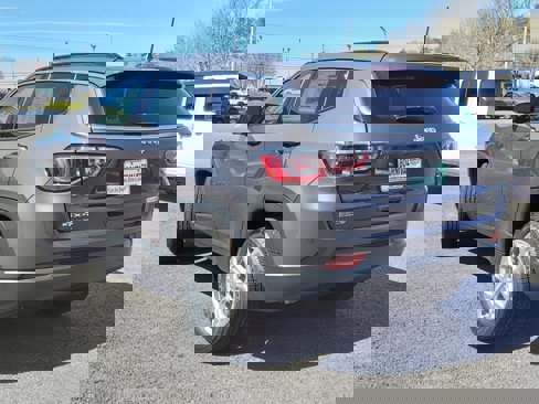 New 2024 Jeep Compass Latitude w/ Sun and Sound Group image 4