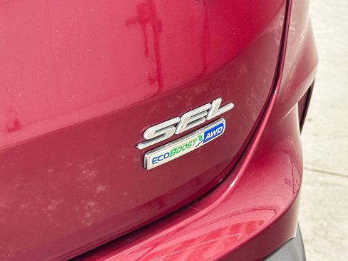 Used 2019 Ford Edge SEL w/ Equipment Group 201A image 17