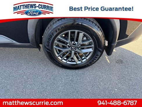 Used 2021 Nissan Rogue S image 15