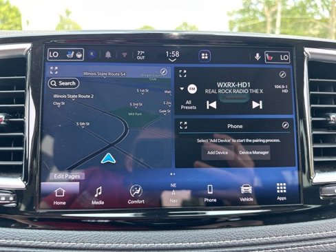 Used 2023 Chrysler Pacifica Limited image 10