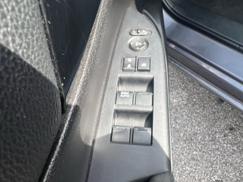 Used 2017 Honda Accord LX image 12
