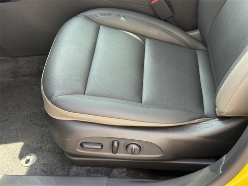 Used 2024 Chevrolet Trax ACTIV w/ Sunroof Package image 22