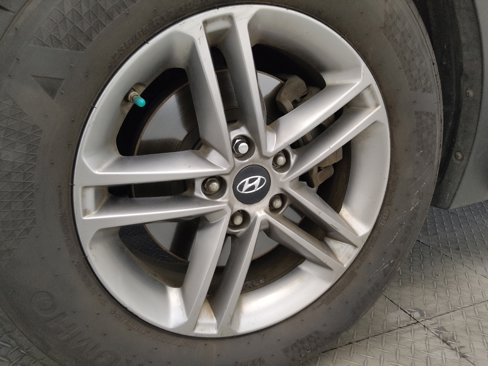 Used 2017 Hyundai Santa Fe Sport image 31