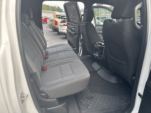 Used 2022 RAM 1500 Big Horn image 15