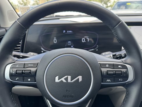 Certified 2023 Kia Sportage EX image 31