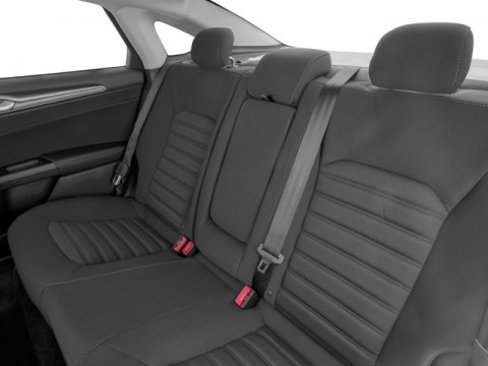Used 2017 Ford Fusion SE w/ Equipment Group 202A image 14
