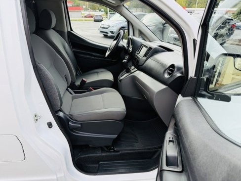 Used 2021 Nissan NV200 S image 12