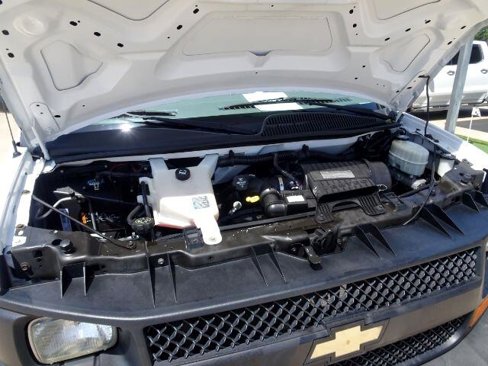 Used 2015 Chevrolet Express 3500 image 30