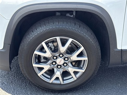 Used 2023 GMC Acadia SLT image 22