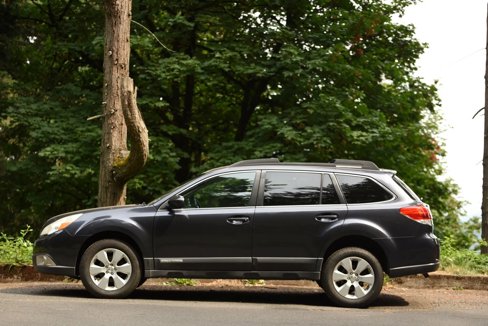 Used 2012 Subaru Outback 2.5i Premium image 2