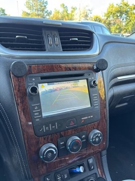 Used 2014 Chevrolet Traverse LT image 9