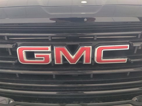 Certified 2022 GMC Terrain SLE w/ Driver Convenience Package image 30