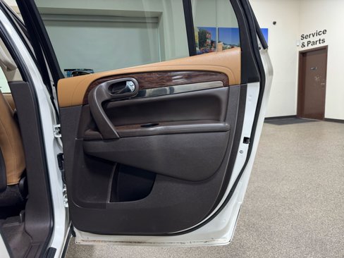 Used 2014 Buick Enclave Leather image 27