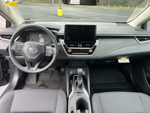New 2025 Toyota Corolla LE image 12
