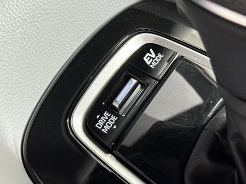 Used 2023 Toyota Corolla SE image 29
