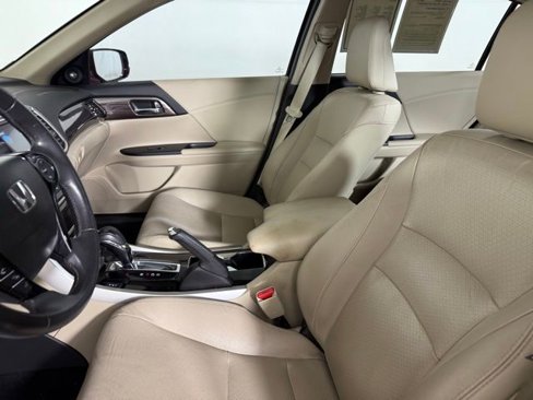 Used 2017 Honda Accord EX-L image 15