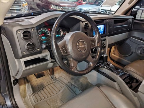 Used 2007 Jeep Commander Sport image 13