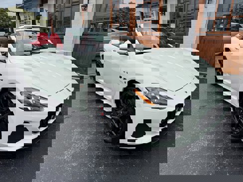 Used 2018 Maserati GranTurismo MC image 2