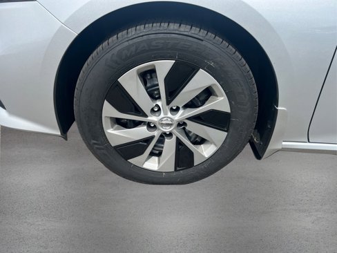 Used 2022 Nissan Altima 2.5 S image 12