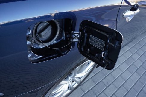 Used 2018 INFINITI Q70 Luxe image 11