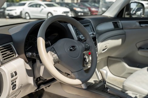 Used 2010 Subaru Forester 2.5X Premium image 14