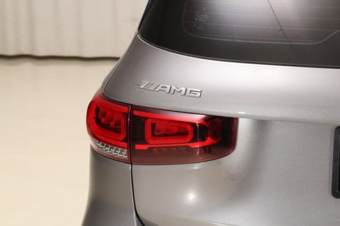 Used 2021 Mercedes-Benz GLB 35 AMG 4MATIC image 21