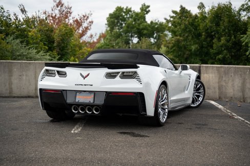 Used 2017 Chevrolet Corvette Z06 image 9