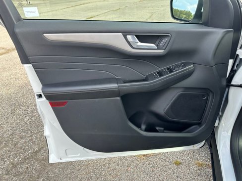 Certified 2022 Ford Escape SEL image 12