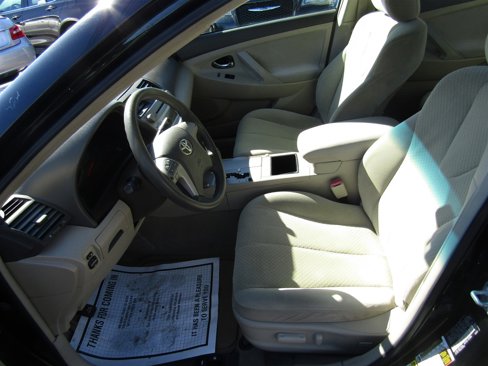 Used 2009 Toyota Camry image 12