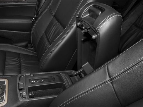 Used 2014 Jeep Grand Cherokee Limited w/ Luxury Group II image 20
