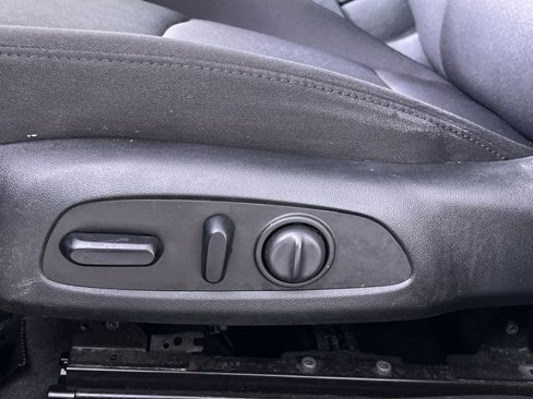 Used 2020 Chevrolet Malibu LT image 8
