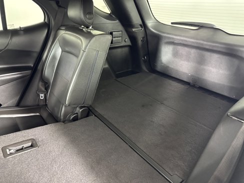 Used 2018 Chevrolet Equinox Premier image 32