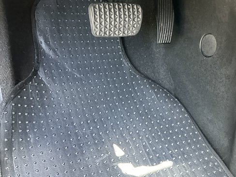 Used 2018 Chevrolet Equinox LT image 16