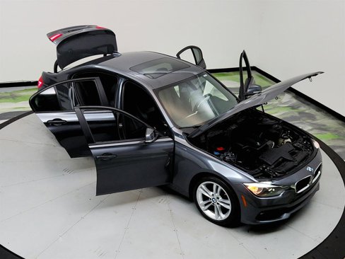 Used 2017 BMW 320i Sedan image 36